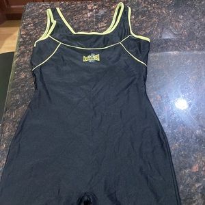 Crunch one piece